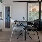 3* Face A La Avec Balcon Et Cuisine Equipee - Fr-1-197-587 Διαμέρισμα *