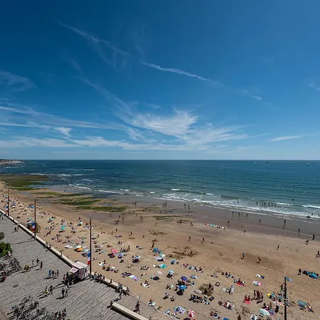 3* Face A La Avec Balcon Et Cuisine Equipee - Fr-1-197-587 * Les Sables-dʼOlonne